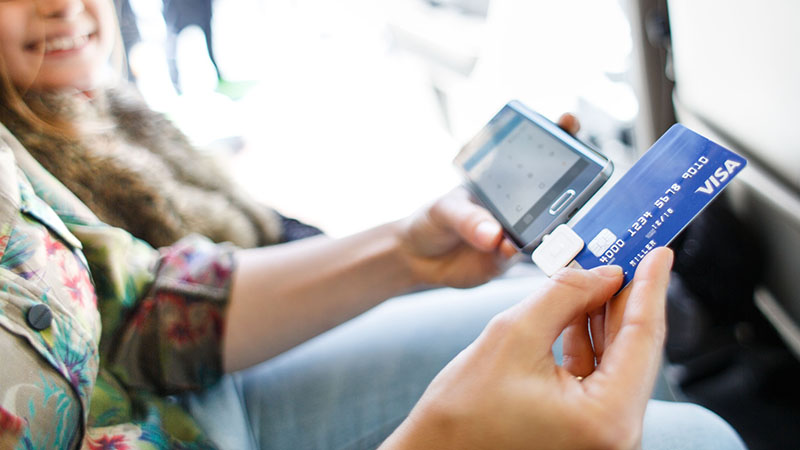 Bir araçta Square mobil ödeme pcidss